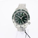 Grand Seiko Sport Collection SBGE295 (2024) - Groen wijzerplaat 44mm Staal (1/4)