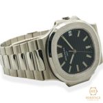 Patek Philippe Nautilus 3711/1G-001 - (3/8)