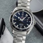 Omega Seamaster Planet Ocean 222.30.46.20.01.001 (Unknown (random serial)) - Black dial 46 mm Steel case (3/8)