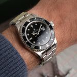 Rolex Sea-Dweller 4000 16600 (2003) - Black dial 40 mm Steel case (1/8)