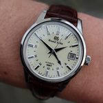 Grand Seiko Sport Collection SBGN023G (2022) - Black dial 40 mm Steel case (1/8)