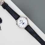 A. Lange & Söhne Saxonia 384.026 (2018) - Silver dial 40 mm White Gold case (2/8)