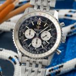 Breitling Navitimer A41322 (2003) - Black dial 42 mm Steel case (3/8)