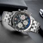 Breitling Classic AVI A233802A1L1A1 - (2/8)