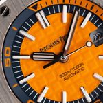 Audemars Piguet Royal Oak Offshore Diver 15710ST.OO.A070CA.01 (Unknown (random serial)) - Orange dial 42 mm Steel case (3/8)