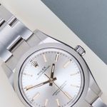 Rolex Oyster Perpetual 34 124200 (2021) - 34mm Staal (3/8)