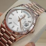 Rolex Day-Date 36 128235 (2025) - Onbekend wijzerplaat 36mm Roségoud (4/5)