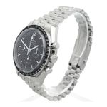 Omega Speedmaster Professional Moonwatch 310.30.42.50.01.002 (2024) - Black dial 42 mm Steel case (2/7)