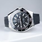 Omega Seamaster Planet Ocean 217.32.42.21.01.001 (2026) - 42mm Titanium (1/3)