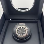 Hublot Classic Fusion R.525.NX.0170.LR (2020) - Black dial 45 mm Titanium case (7/7)