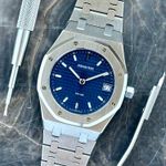 Audemars Piguet Royal Oak 14790 (2001) - Blauw wijzerplaat 36mm Staal (1/8)