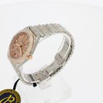 Breitling Chronomat 36 U10380591K1U1 (2024) - Brons wijzerplaat 36mm Goud/Staal (2/4)