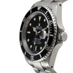 Rolex Submariner Date 16610 (2000) - Black dial 40 mm Steel case (6/8)