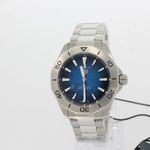 TAG Heuer Aquaracer WBP2111.BA0627 (2025) - Blue dial 40 mm Steel case (1/4)