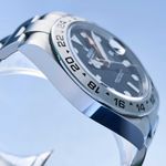 Rolex Explorer II 226570 (2023) - Black dial 42 mm Steel case (3/6)