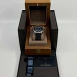 Jaeger-LeCoultre Reverso Classic Small Q2438522 (2026) - Silver dial 26 mm Steel case (3/8)