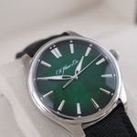H. Moser & Cie. Pioneer 3200-1202 (2021) - Groen wijzerplaat 43mm Staal (2/8)