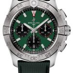 Breitling Avenger AB0146101L1X1 (2025) - Groen wijzerplaat 42mm Staal (1/1)
