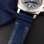 Panerai Special Editions PAM00307 (2011) - Blue dial 47 mm Titanium case (4/8)