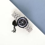 Omega Speedmaster Professional Moonwatch 311.30.42.30.01.003 (2010) - Black dial 42 mm Steel case (2/8)