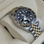 Rolex GMT-Master II 126713GRNR (2024) - Black dial 40 mm Gold/Steel case (7/8)