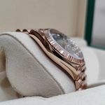 Rolex Day-Date 128235 (2024) - 43mm Roségoud (4/5)