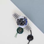 Rolex GMT-Master II 126710BLNR (2025) - Zwart wijzerplaat 40mm Staal (2/8)