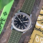 Patek Philippe Aquanaut 5066 (2002) - Black dial 36 mm Steel case (1/8)