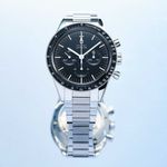 Omega Speedmaster 311.30.40.30.01.001 (2024) - Black dial 42 mm Steel case (2/8)