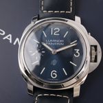 Panerai Luminor PAM01085 (2025) - Blue dial 44 mm Steel case (2/8)