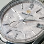 Grand Seiko Heritage Collection SBGA443 (2025) - Pink dial 41 mm Titanium case (2/8)