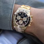 Rolex Daytona 126508 (2023) - 40 mm Yellow Gold case (3/3)