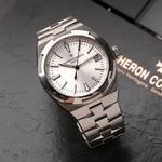 Vacheron Constantin Overseas 4500V/110A-B126  (Unknown (random serial)) - Silver dial 42 mm Steel case (1/8)