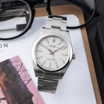 Rolex Oyster Perpetual 39 114300 (Unknown (random serial)) - White dial 39 mm Steel case (1/8)