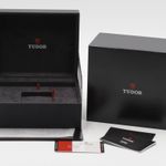 Tudor Black Bay 79230N - (8/8)