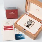 Omega Constellation 131.23.41.21.06.002 (2023) - Grey dial 41 mm Steel case (8/8)