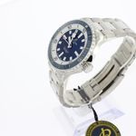 Breitling Superocean 42 A17375E71C1A1 (2024) - Blauw wijzerplaat 42mm Staal (2/4)