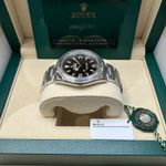 Rolex Explorer 224270 (2024) - Black dial 40 mm Steel case (4/6)