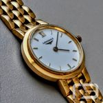 Longines Flagship L4.216.6.22.6 (2024) - White dial 24 mm Yellow Gold case (4/8)