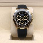 Rolex Daytona 116518LN (2023) - Black dial 40 mm Yellow Gold case (2/8)