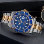 Rolex Submariner Date 116613LB (Onbekend (willekeurig serienummer)) - Blauw wijzerplaat 40mm Goud/Staal (2/8)