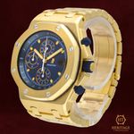 Audemars Piguet Royal Oak Offshore Chronograph 25721BA.OO.1000BA.02.A (2011) - 42mm Geelgoud (5/8)