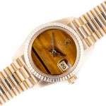 Rolex Lady-Datejust 6917 (1983) - Brown dial 26 mm Yellow Gold case (1/8)