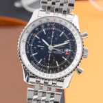 Breitling Navitimer World A24322 (2005) - 46 mm Steel case (3/8)