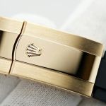 Rolex Sky-Dweller 326238 (2022) - Zwart wijzerplaat 42mm Geelgoud (5/6)