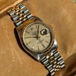 Rolex Datejust 36 16233 (1988) - Gold dial 36 mm Gold/Steel case (3/8)