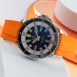 Breitling Superocean 42 A17375211B2S3 (2024) - Zwart wijzerplaat 43mm Staal (2/8)