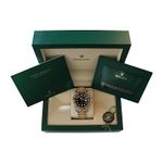 Rolex GMT-Master II 126713GRNR (2026) - Black dial 40 mm Gold/Steel case (4/4)