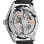 IWC Portuguese Automatic IW358303 (2025) - Silver dial 40 mm Steel case (6/7)