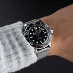 Omega Seamaster Diver 300 M 210.30.42.20.01.010 (2025) - Zwart wijzerplaat 42mm Staal (7/8)